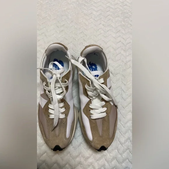 New Balance Cream and White Sneakers - Picture 2 of 4